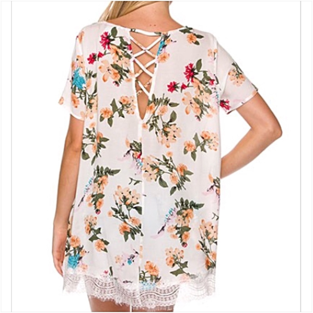 📍SALE Relaxed Flowy Floral Lace Hem Tunic SML - Picture 2 of 8